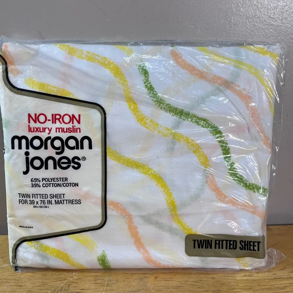 Vtg Morgan Jones Twin Fitted Sheet No-Iron Muslin Wavy Stripe Yellow Green USA